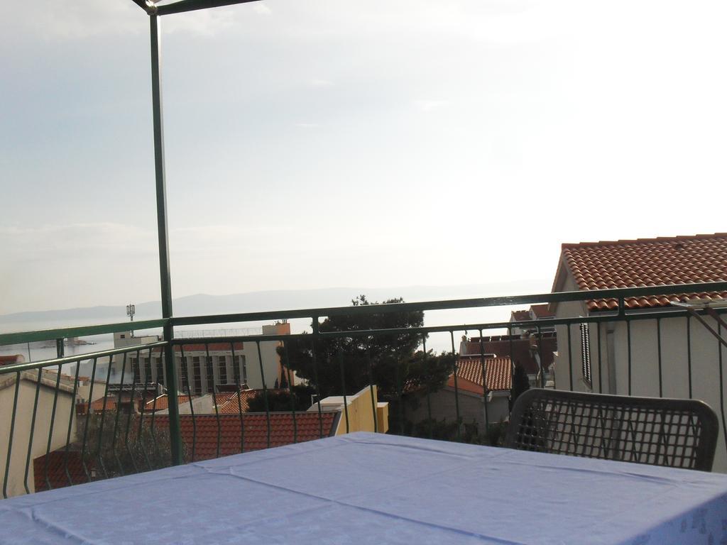 Apartments Mario With Private Parking Makarska Bagian luar foto